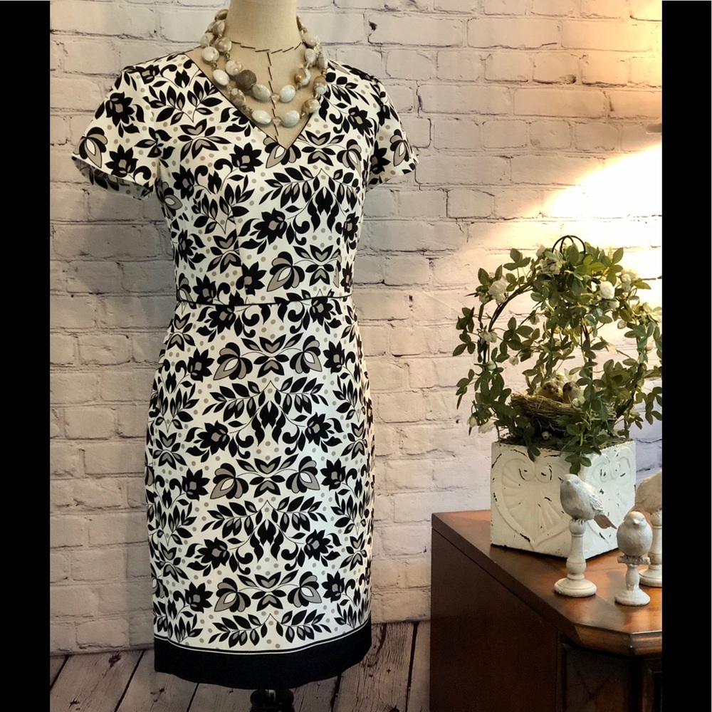 Ann Taylor Casual Dress